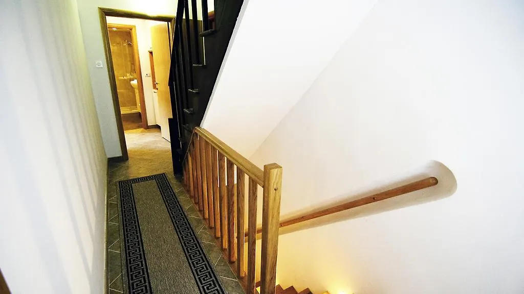 Apartments Calma Cres