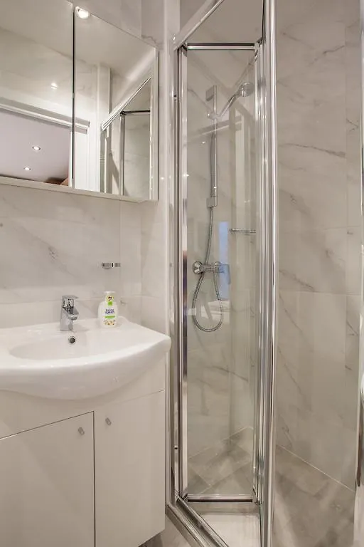 Apartments Calma Cres